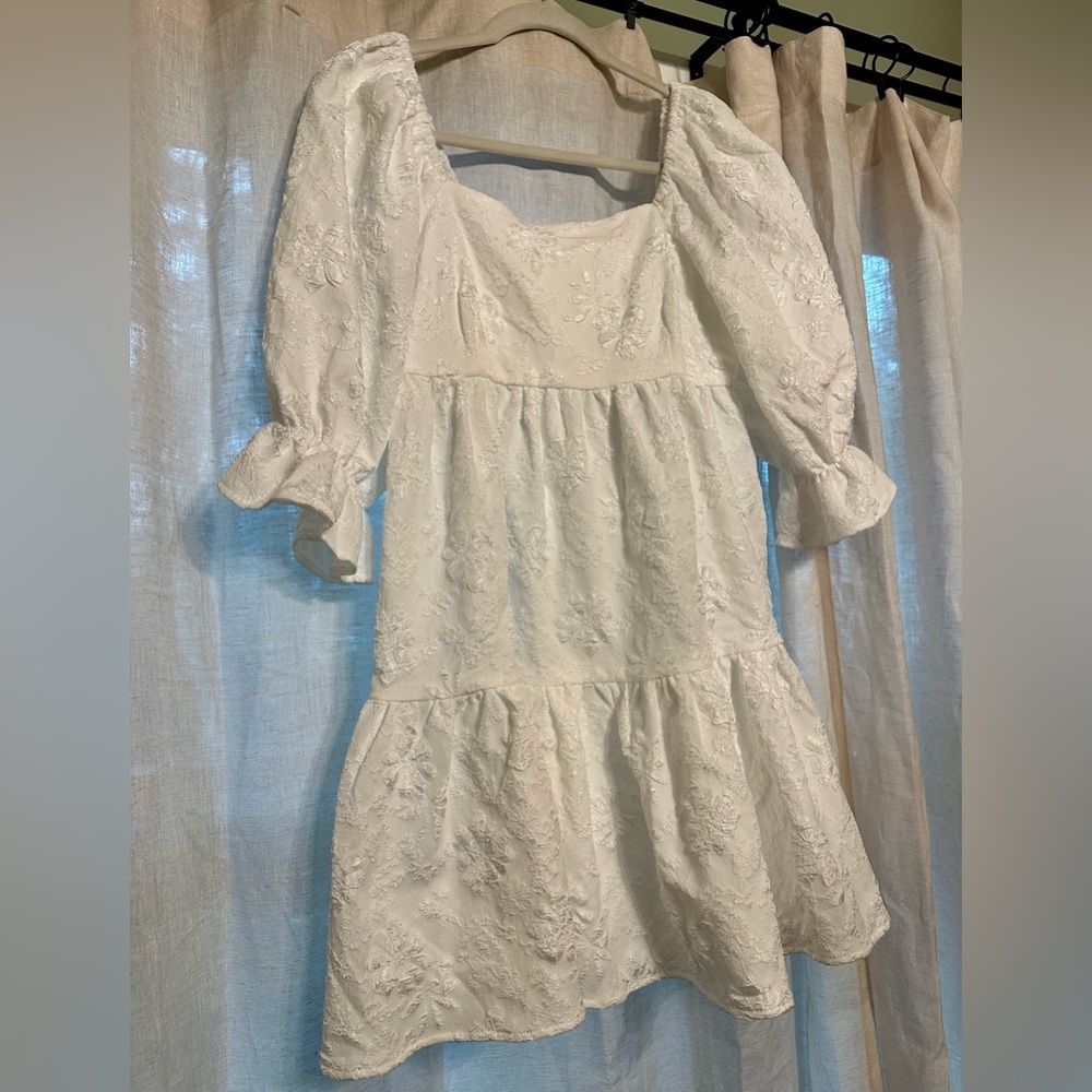Women’s Entro Long Sleeve Dress.